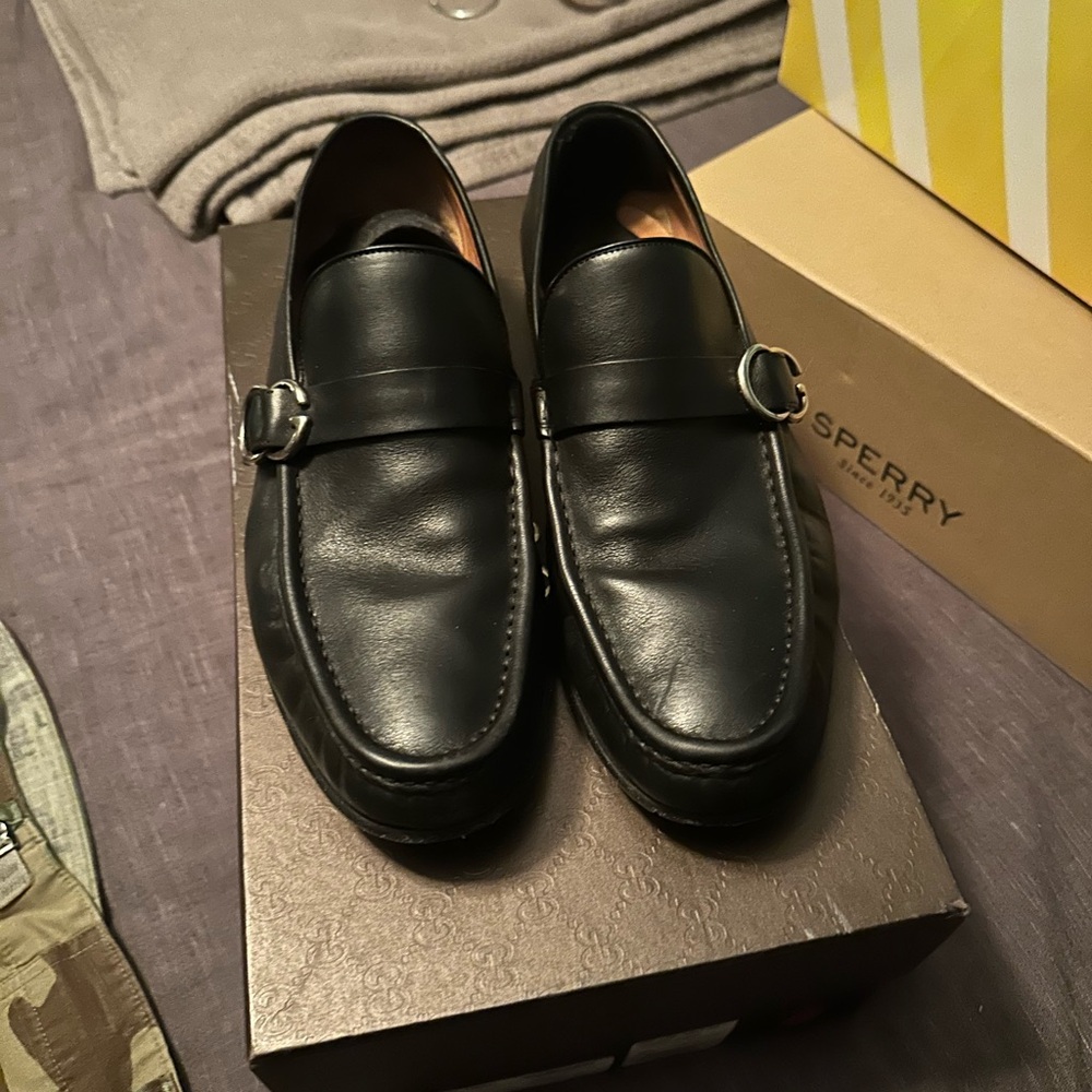 Men's Gucci Black Leather Loafers